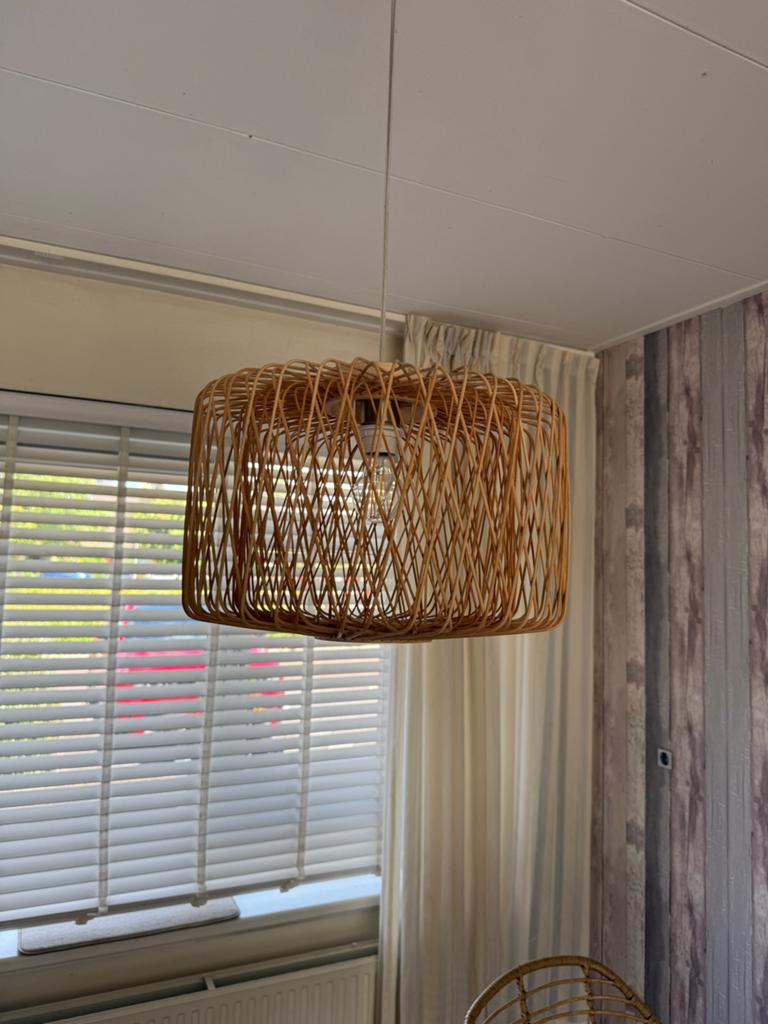 Rotan hanglamp - Boheemse stijl, Huis en Inrichting, Lampen | Lampenkappen, Ophalen of Verzenden, Zo goed als nieuw