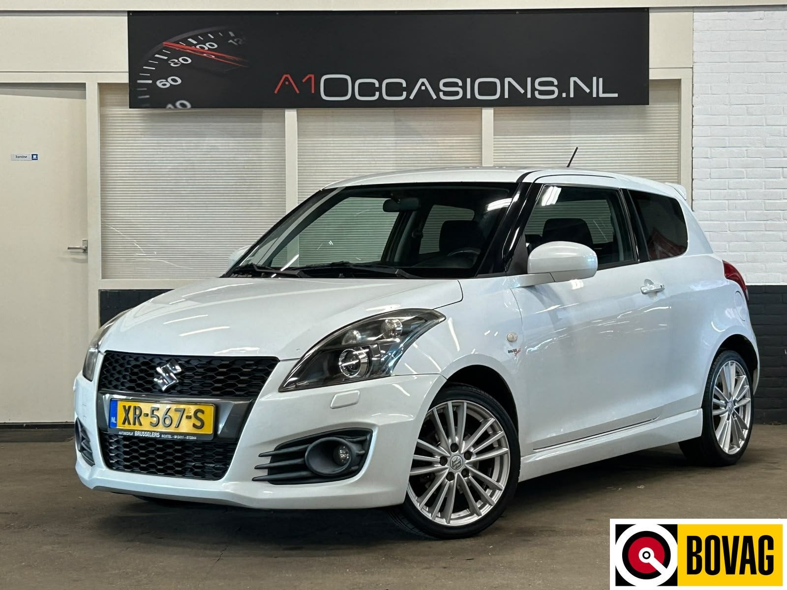 Suzuki Swift 1.6 Sport + STOELVERWARMING ! (bj 2012), Auto's, Voorwielaandrijving, Euro 5, Gebruikt, 4 cilinders