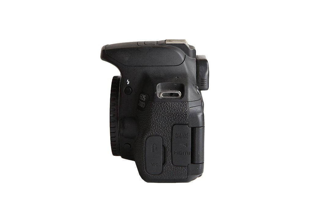 Canon EOS 700D digitale camera met 12 maanden garantie, Audio, Tv en Foto, Fotocamera's Digitaal, Accu, Spiegelreflex, Canon, Ingebouwde flitser