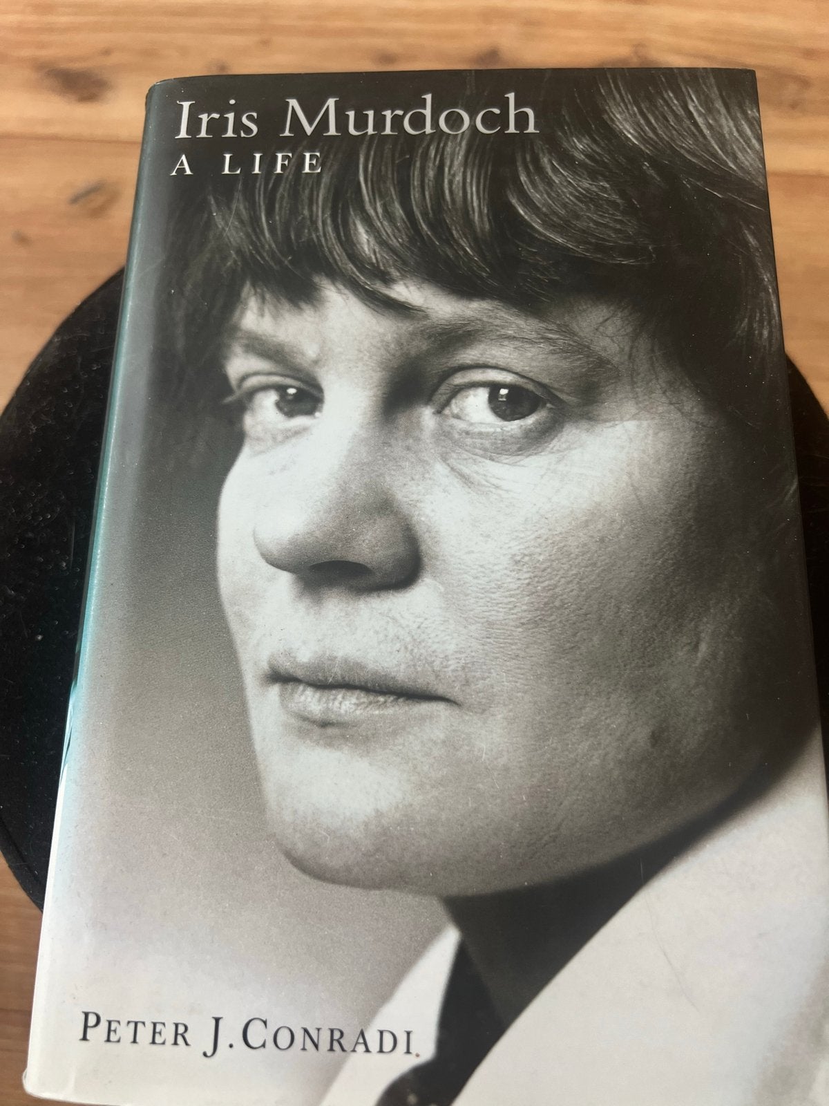 Iris Murdoch: A Life - Peter J. Conradi, Ophalen of Verzenden, Gelezen, Overige