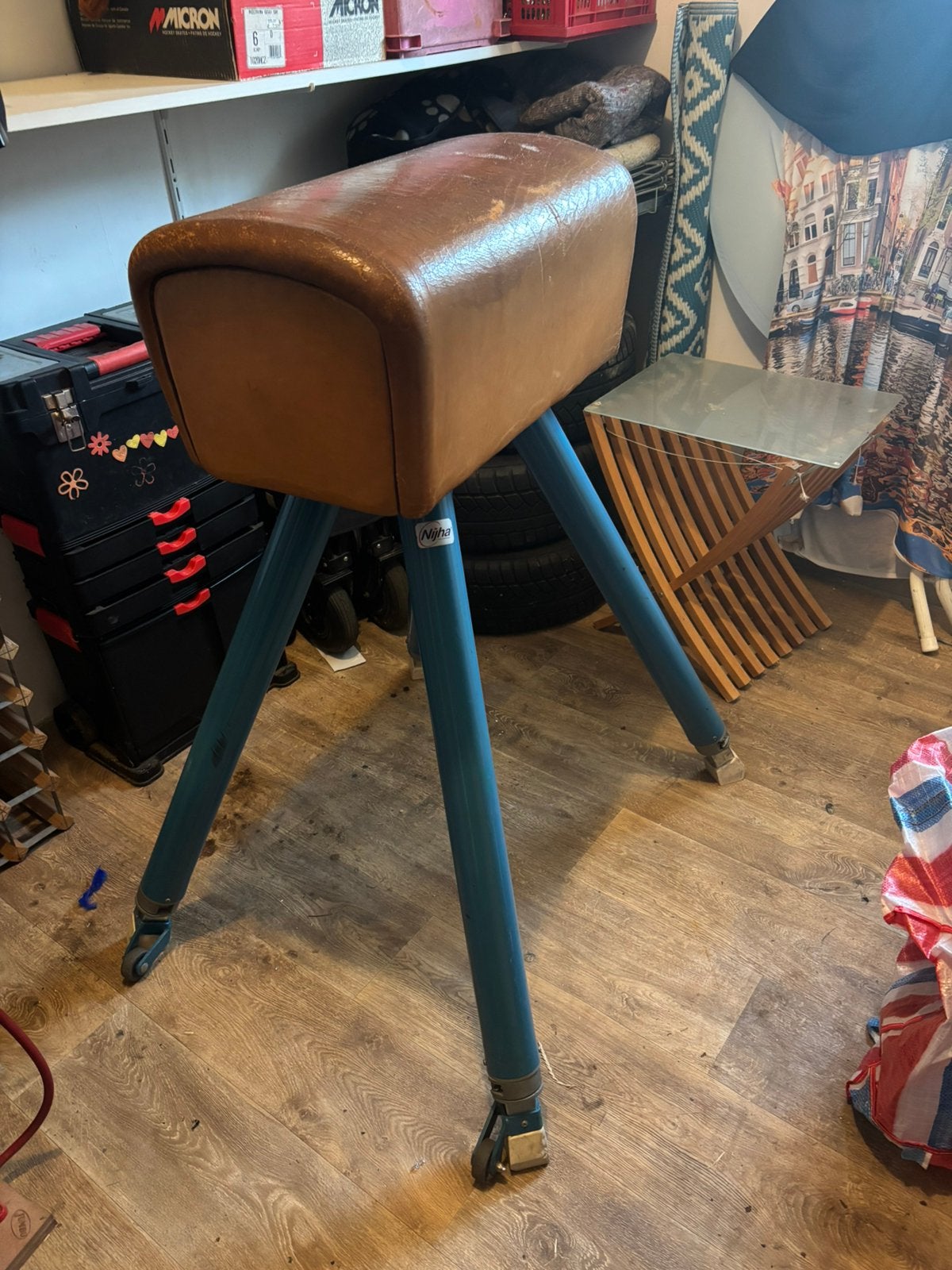 Mooie vintage turn bok (leer) Nijha, Sport en Fitness, Turnen, Ophalen, Gebruikt, Materiaal
