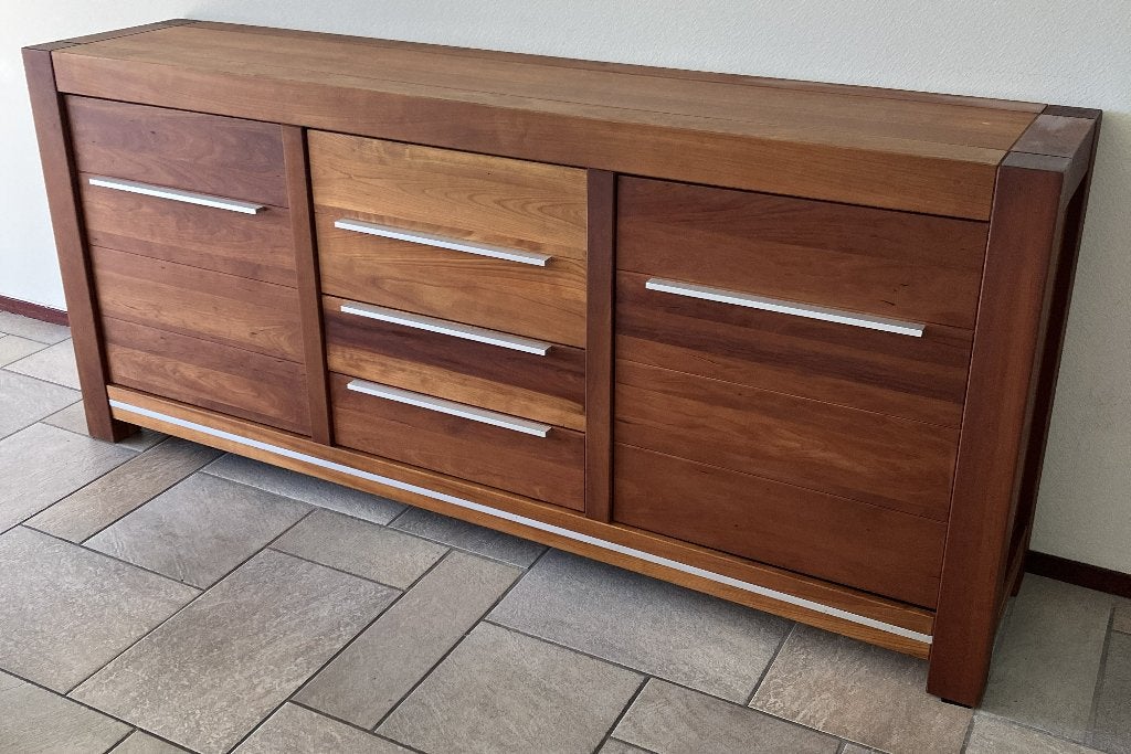 Dressoir, Ophalen, Gebruikt, Met deur(en), Neutraal