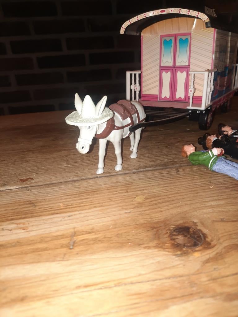 Circus Pipo speelset met woonwagen en figuren, Ophalen of Verzenden, Gebruikt, Jongen of Meisje