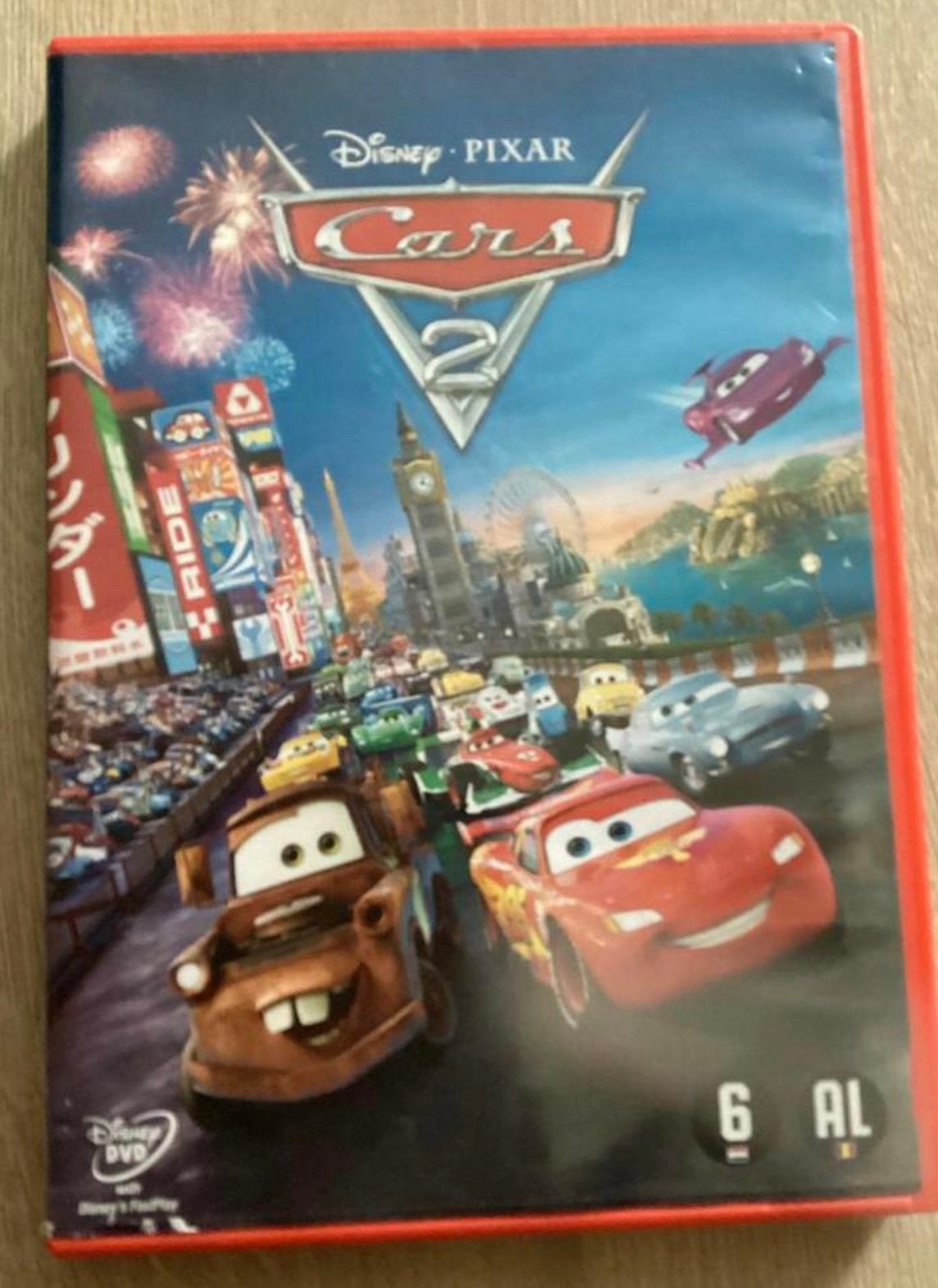 Dvd Disney Pixar Cars 2, Alle leeftijden, Ophalen of Verzenden, Zo goed als nieuw