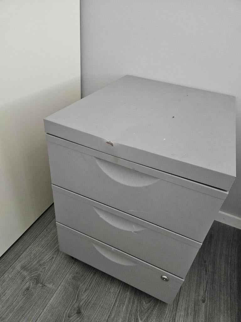 Ikea Erik Ladekast - Grijs, met 3 laden, Huis en Inrichting, Kasten | Ladekasten, Ophalen, Minder dan 50 cm, 3 of 4 laden, Minder dan 100 cm