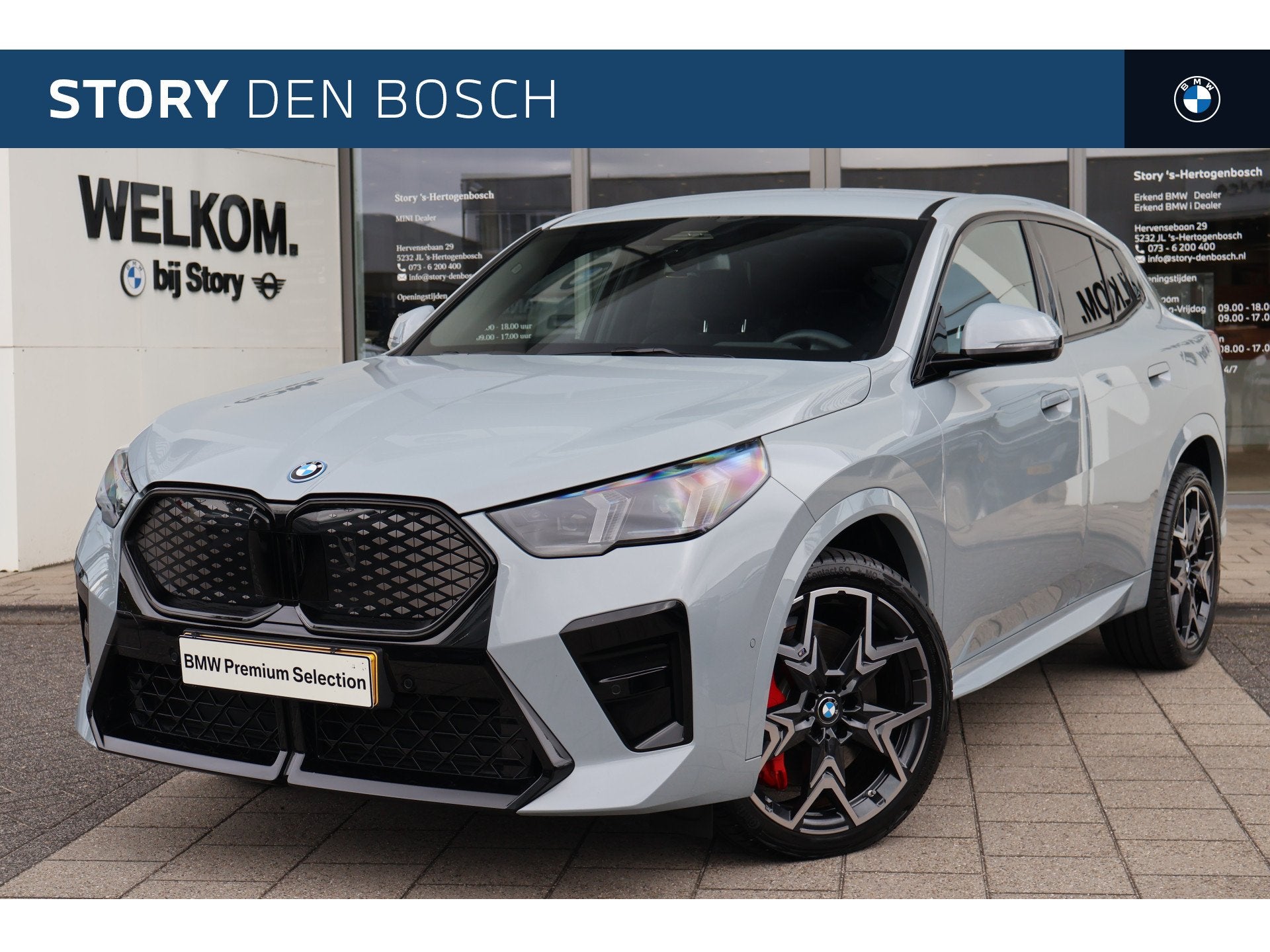 BMW iX2 eDrive20 M Sport / Sportstoelen / Comfort Access / A