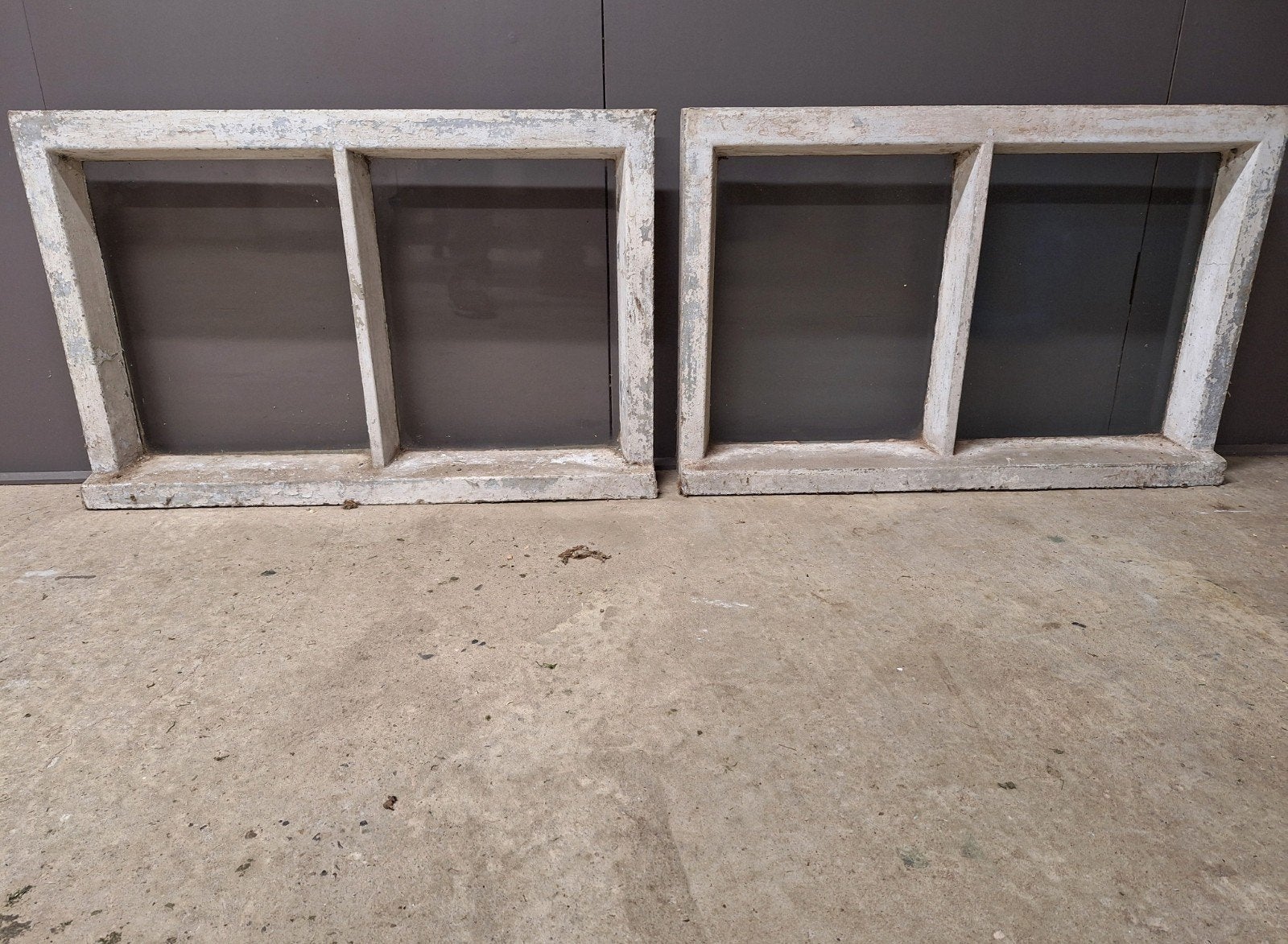 Stalramen van beton met glas, Overige materialen, Raamkozijn, Zo goed als nieuw, Minder dan 75 cm