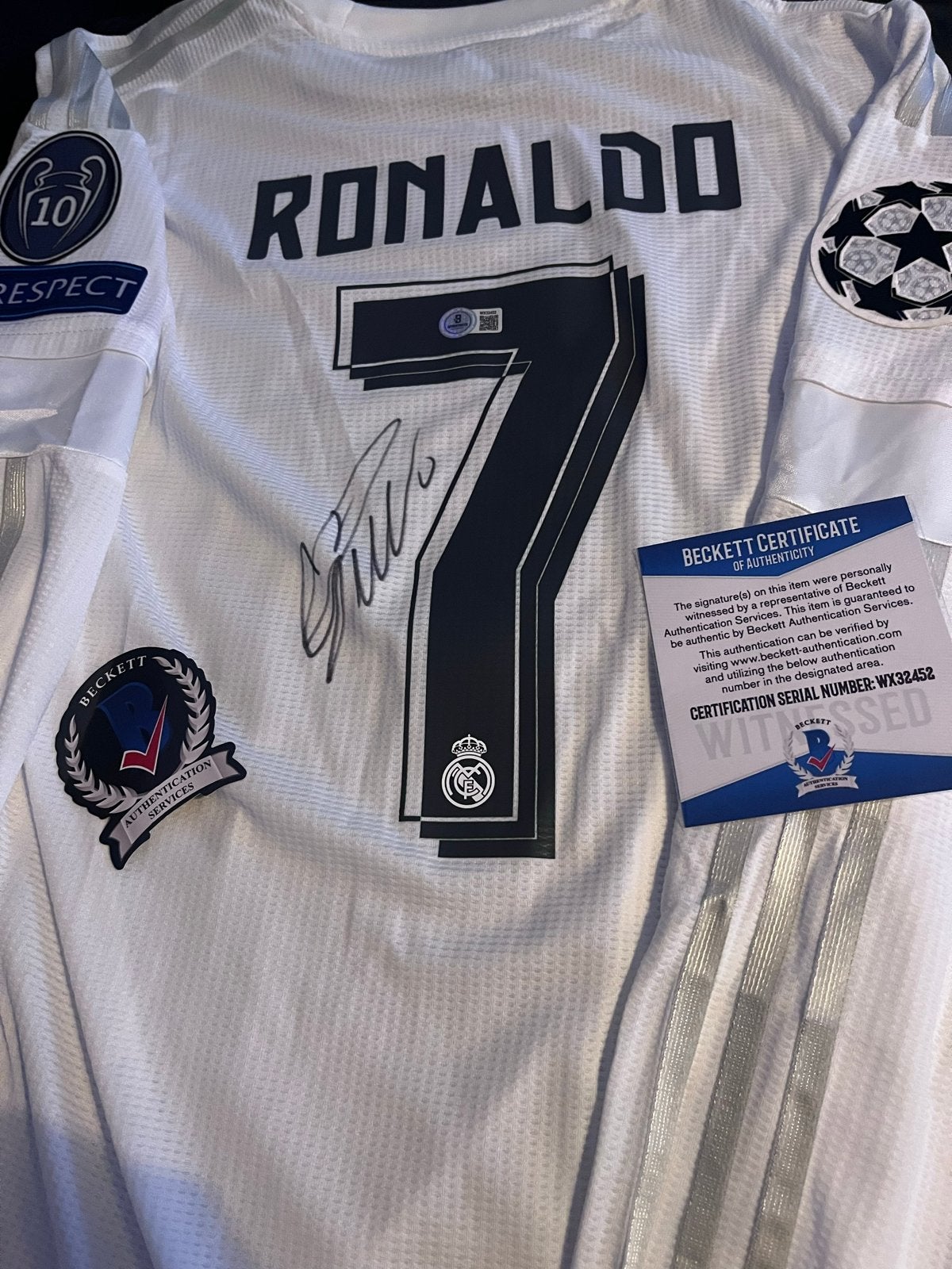 Gesigneerd Ronaldo Champions League shirt met lange mouwen, Ophalen of Verzenden, Zo goed als nieuw, Shirt