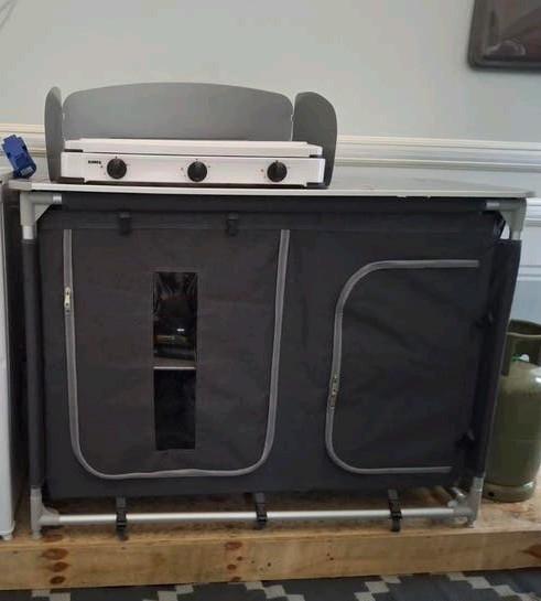 Bieden: Complete Camping Keuken en Gasfles, Ophalen, Gebruikt