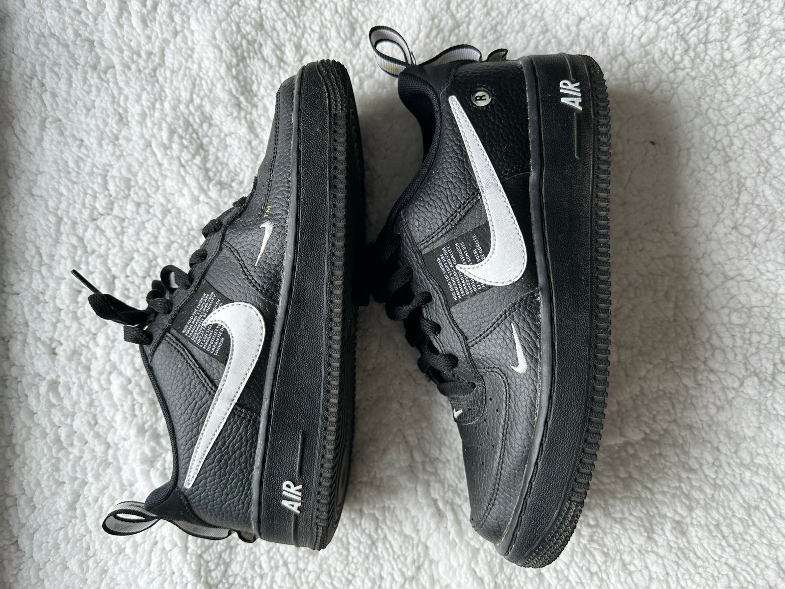 Nike Air Force 1 Sneakers Zwart - Maat 38.5, Ophalen of Verzenden, Gedragen, Zwart, Sneakers of Gympen