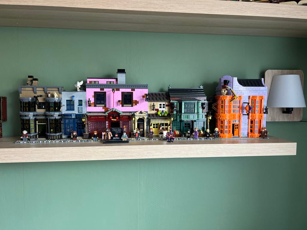 LEGO Harry Potter 75978 Wegisweg - Complete set met doos, Lego, Harry Potter, Ophalen of Verzenden, Zo goed als nieuw