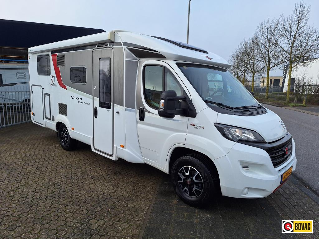 Bürstner Nexxo Time T 690 G 30 JAAR EDITIE, Caravans en Kamperen, Campers, Achteruitrijcamera, Ringverwarming, Fiat, Bedrijf