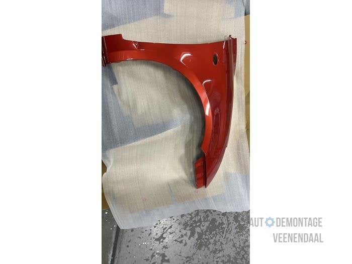 Scherm rechts-voor van een Suzuki Swift (ZFS), -, -, Nieuw, Ophalen of Verzenden
