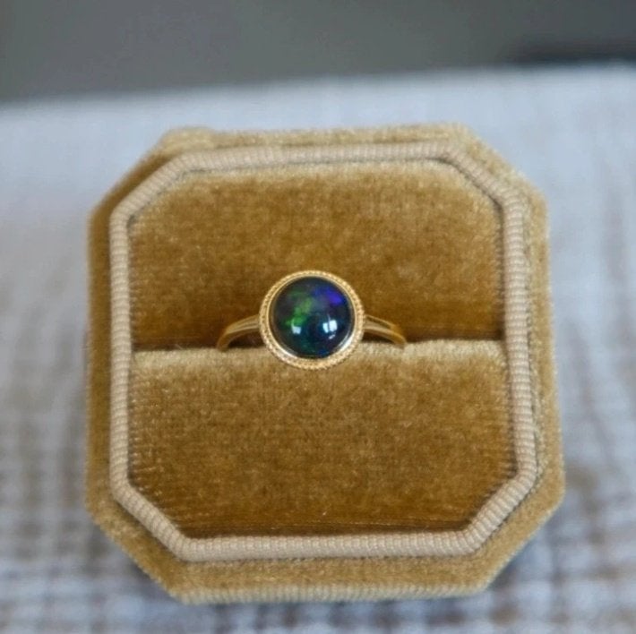 Opaal edelsteen ring verstelbaar  s925 sterling verguld goud, Nieuw, Ophalen of Verzenden, Met edelsteen, Dame