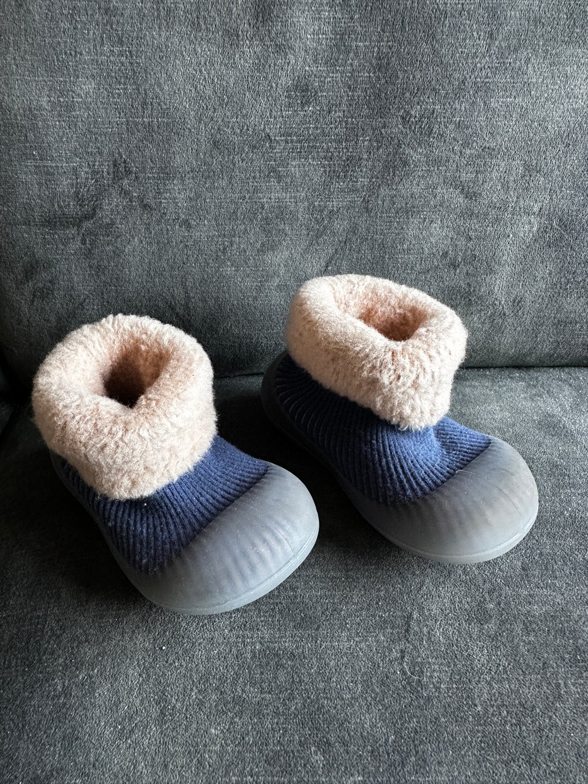 Warme babyslofjes / sokschoentjes maat 20/21, Ophalen of Verzenden, Nieuw, Jongetje of Meisje, Slofjes