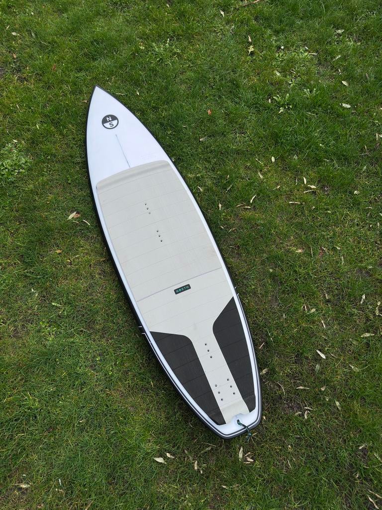 North Charge Pro 5’9” directional, Watersport en Boten, Kitesurfen, Directional, Ophalen, Gebruikt, Kiteboard