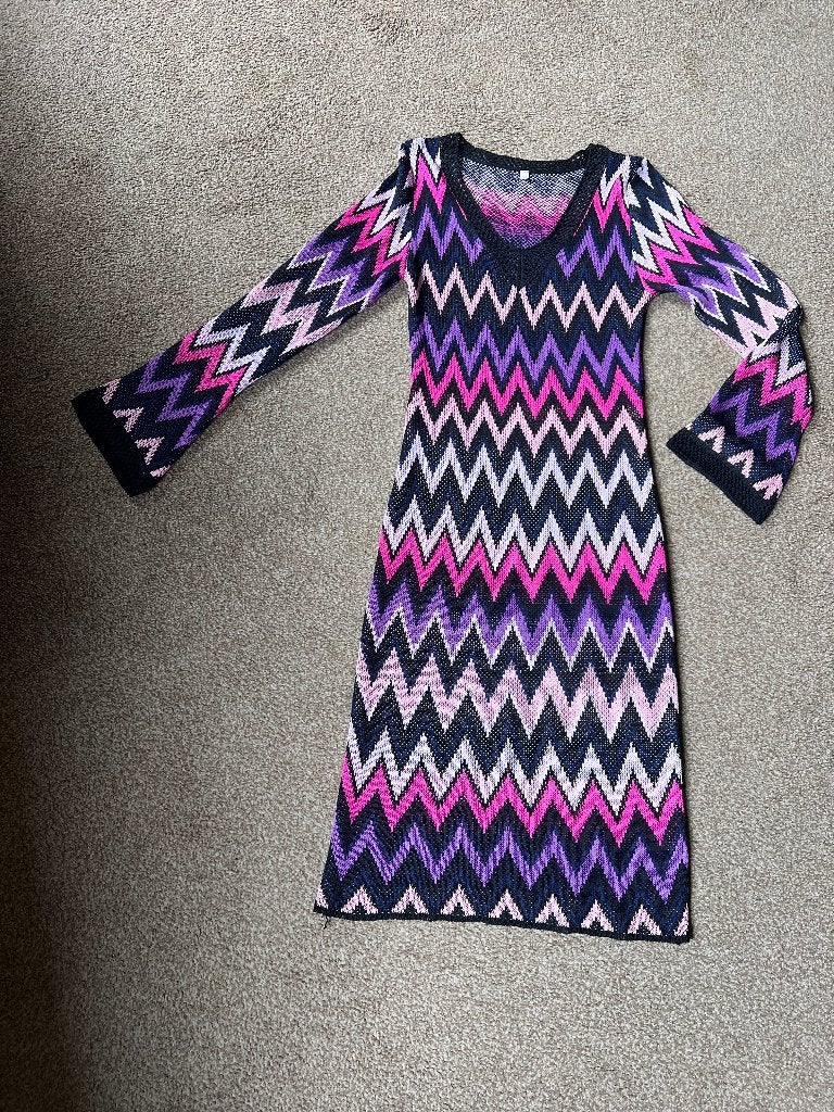 Aparte jurk in zigzag patroon maat M, Maat 38/40 (M), Meerkleurig, Nieuw, Ophalen of Verzenden