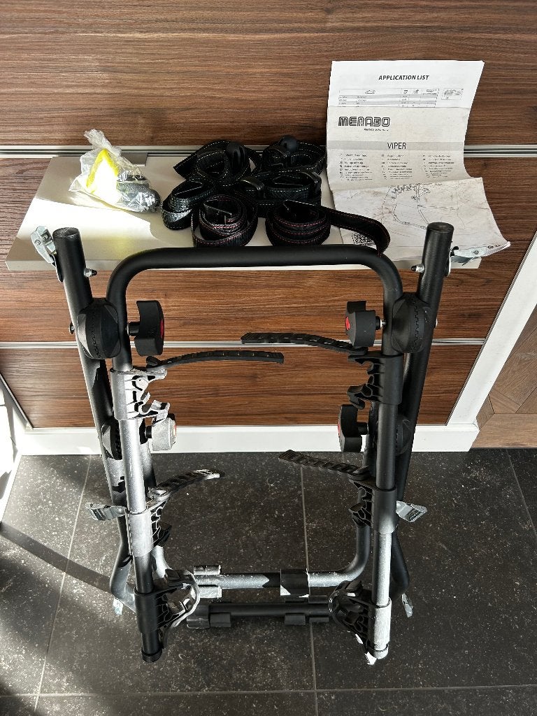 Menabo Viper fietsendrager voor achterklep, Auto diversen, Ophalen, 3 fietsen of meer, Gebruikt, Achterklepdrager