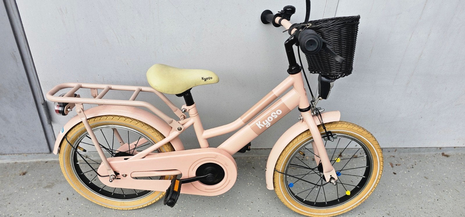 Kyoso Kinderfiets Roze - 16 inch met Mandje, Ophalen, Zo goed als nieuw, 16 tot 20 inch, Kyoso