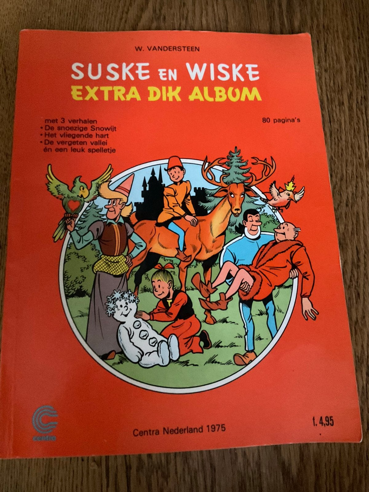 Suske en Wiske Extra Dik Album - 1975, Eén stripboek, Ophalen of Verzenden, Gelezen