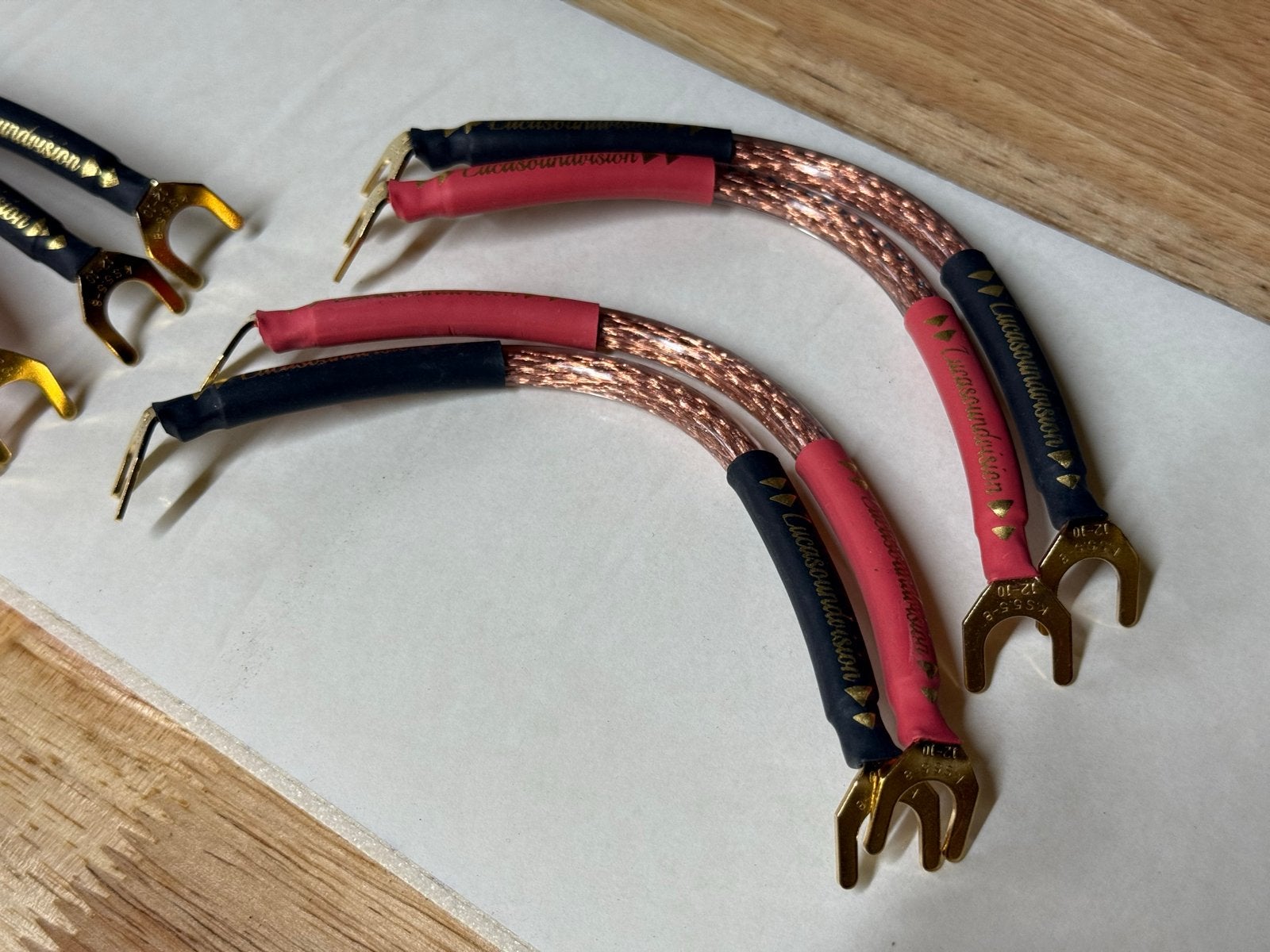 VAN DAMME Jumpers/bruggen Cables 8x LC-OFC 4mm, Audio, Tv en Foto, Audiokabels en Televisiekabels, Ophalen of Verzenden, Zo goed als nieuw