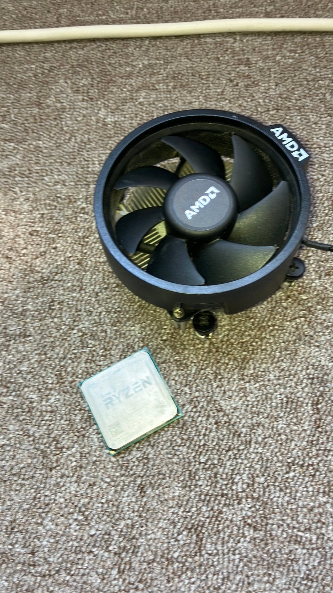 Amd ryzen 7 + Amd AM4 cooler nauwelijks gebruikt, Ophalen of Verzenden, Gebruikt, 8-core, 3 tot 4 Ghz