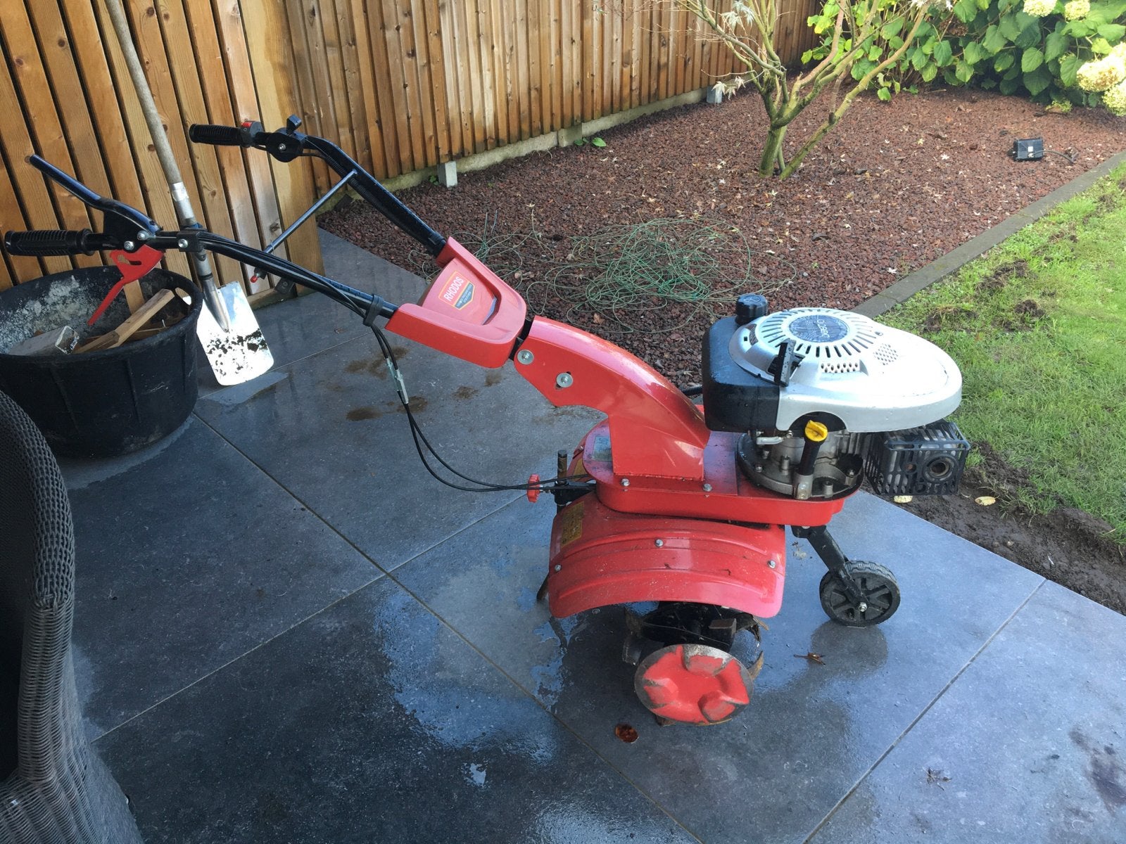 Zo goed als nieuwe Rhodos DG600 tuinfrees, Ophalen of Verzenden, Zo goed als nieuw, Benzine, Tuinfrees