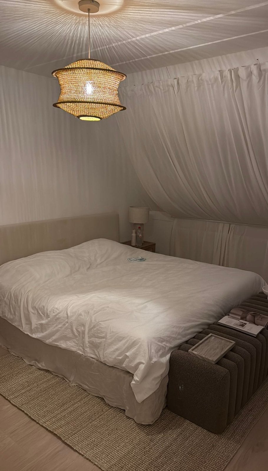 Emma bed met hybrid matras 200x200, Ophalen, Zwart, Tweepersoons, Zo goed als nieuw