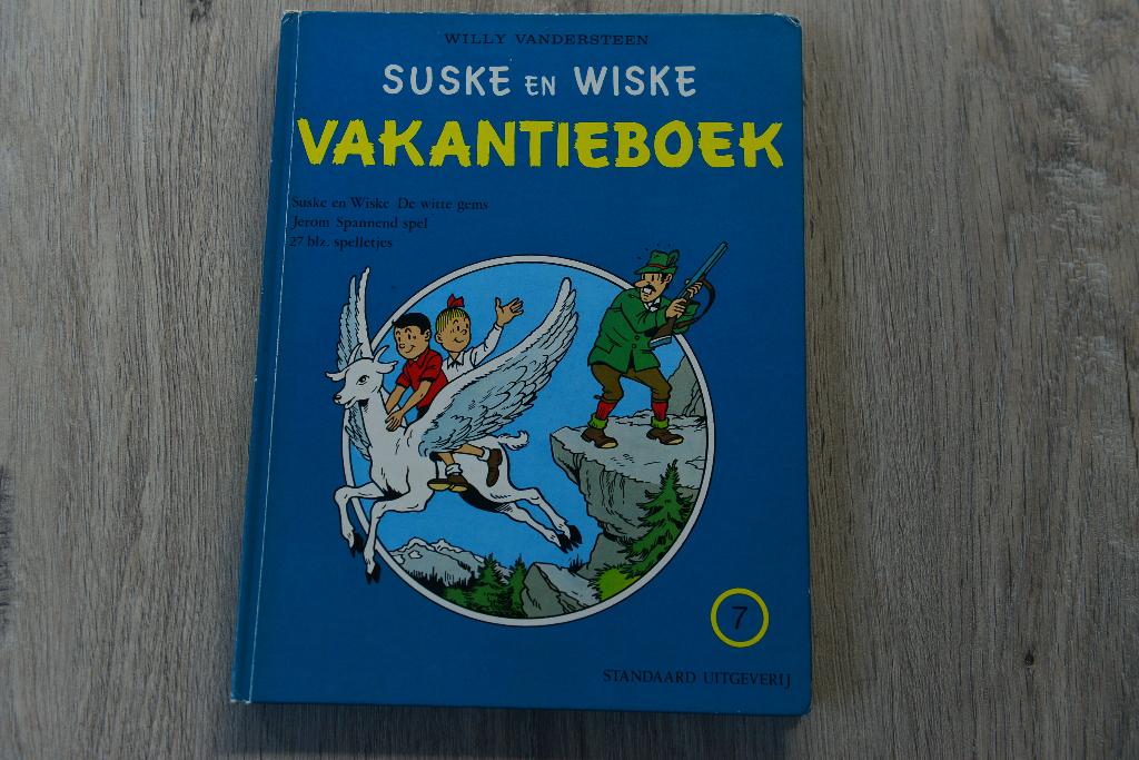 SUSKE en WISKE VAKANTIEBOEK Deel 7 ( HardCover ), Verzenden, Willy Vandersteen, Eén stripboek, Zo goed als nieuw