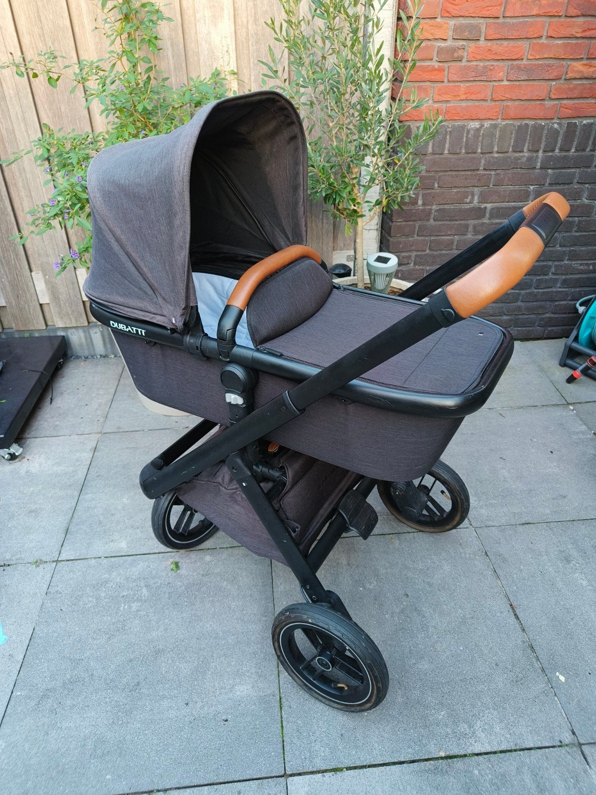 Dubatti kinderwagen met reiswieg en accessoires, Gebruikt, Combiwagen, Met autostoeltje, Ophalen