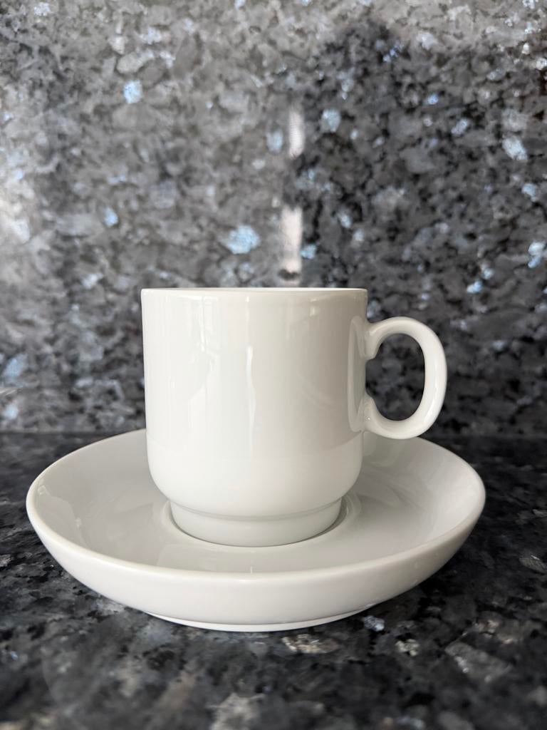 6 Thomas Scandic witte koffiekopjes met schotels, Huis en Inrichting, Keuken | Servies, Ophalen of Verzenden, Zo goed als nieuw