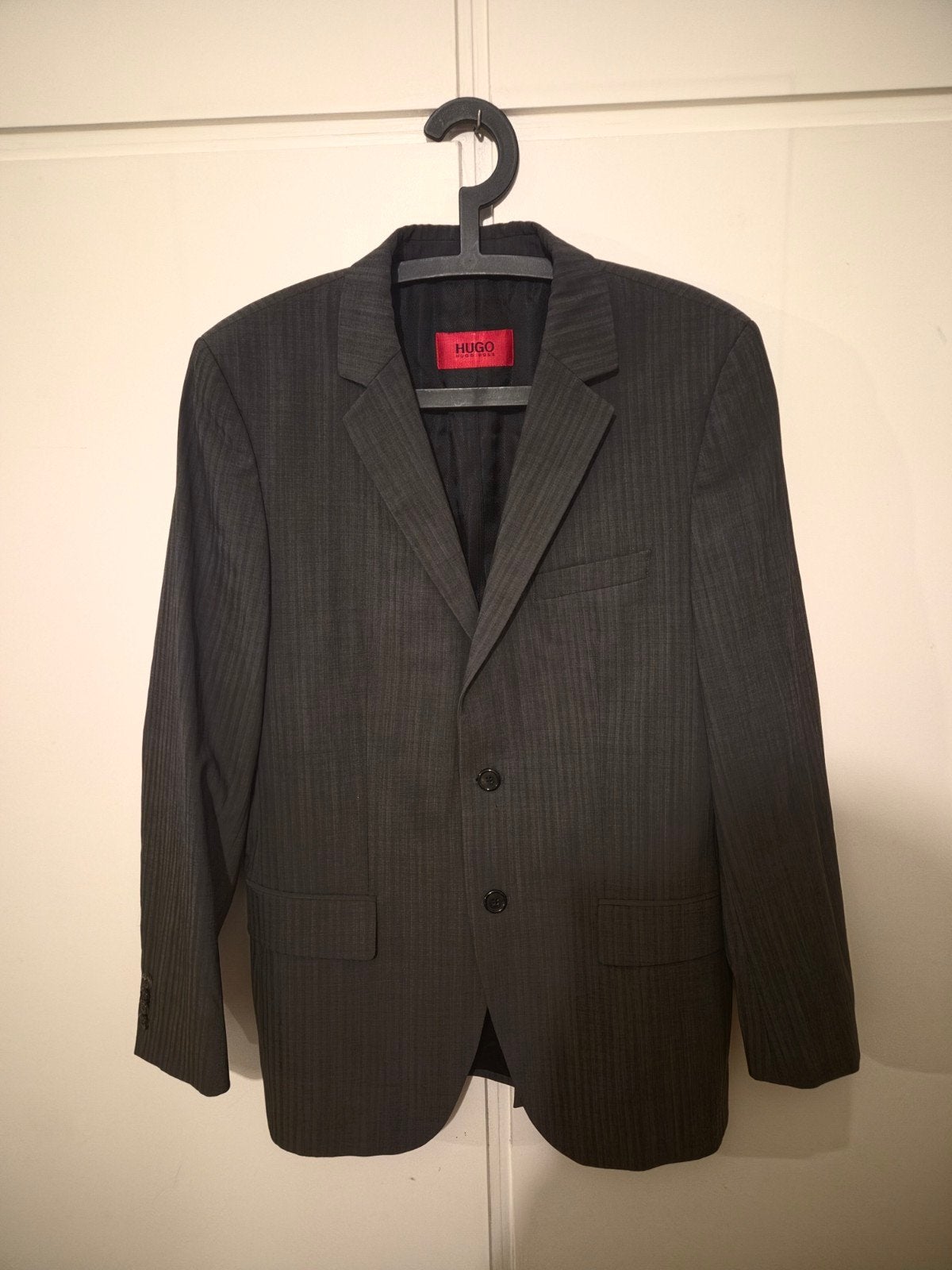 Hugo Boss colbert - Grijs, maat 48/50 (M), Kleding | Heren, Kostuums en Colberts, Maat 48/50 (M), Ophalen of Verzenden, Zo goed als nieuw