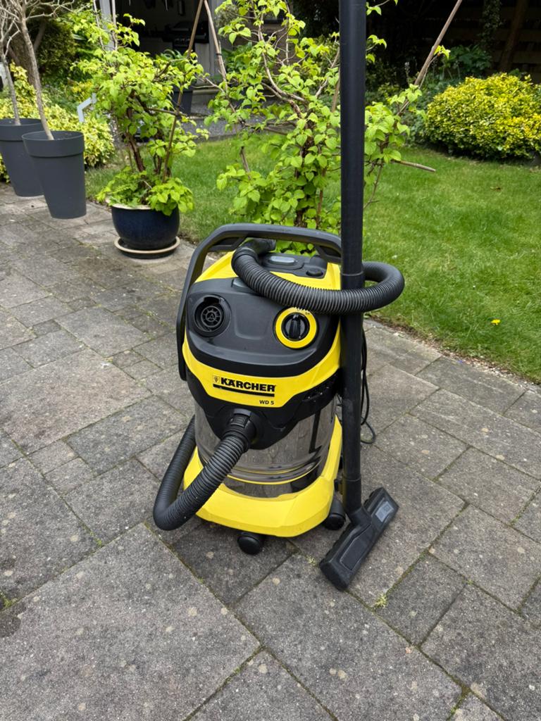 Karcher WD 5  Premium nat droog stofzuiger, Ophalen, Kärcher, Zo goed als nieuw, Industriële stofzuiger