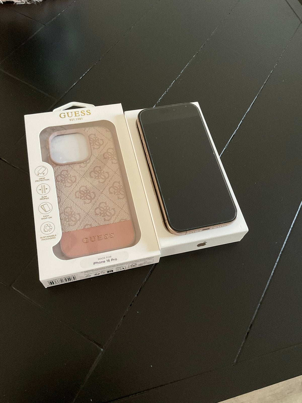 iPhone 16 Pro Goud 128GB, Telecommunicatie, Mobiele telefoons | Apple iPhone, IPhone 16 Pro, 128 GB, Nieuw, Ophalen of Verzenden