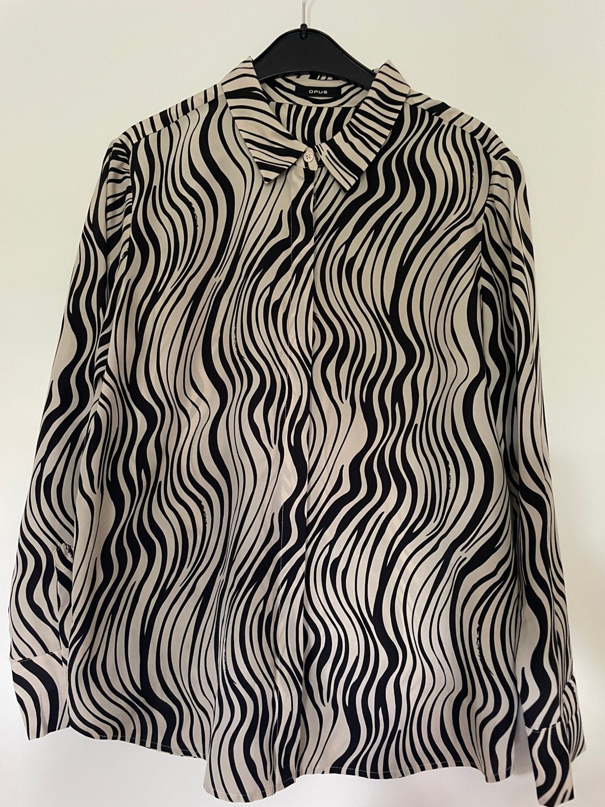Blouse merk opus, Ophalen of Verzenden, Zo goed als nieuw, Maat 38/40 (M)