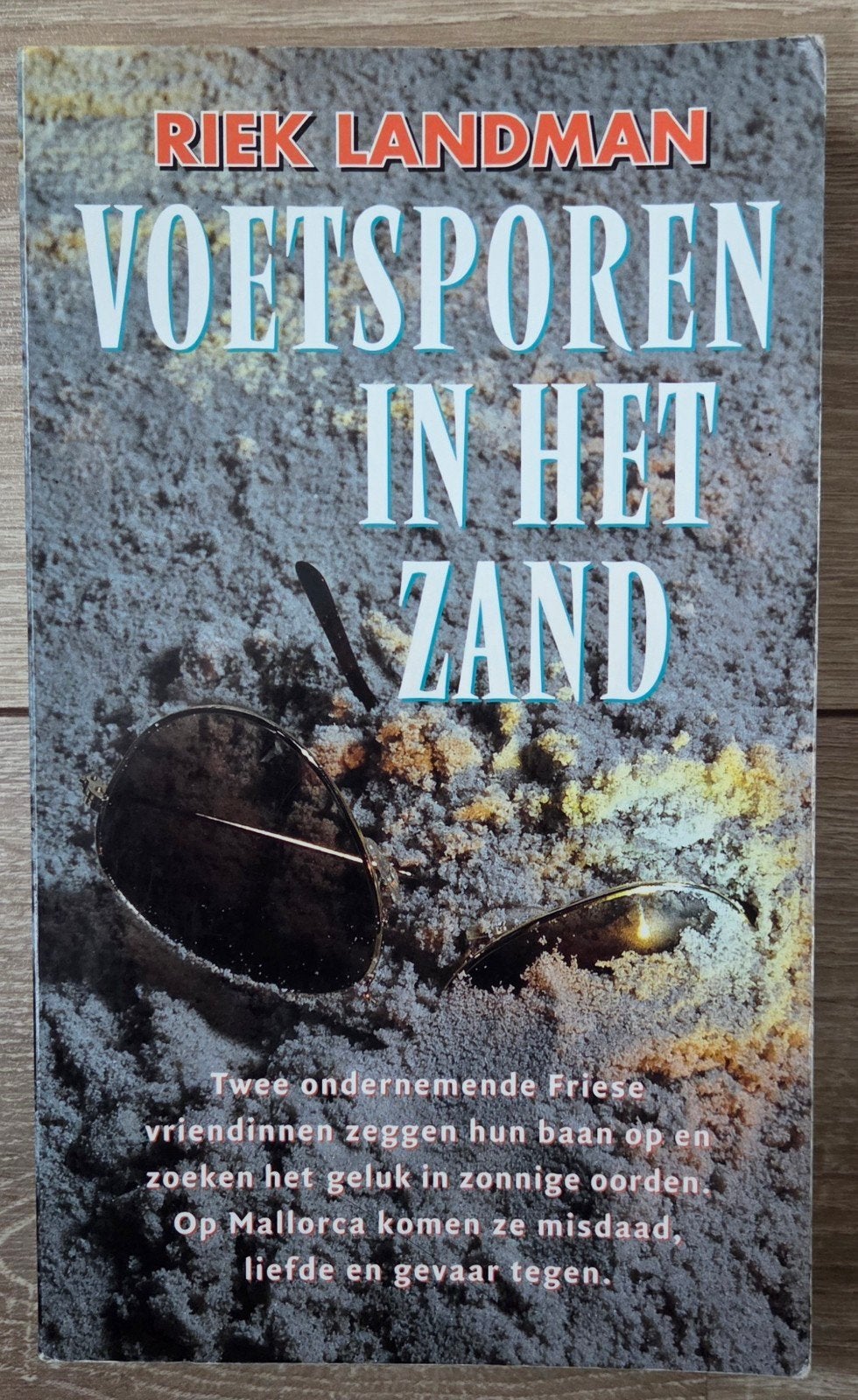 Riek Landman - Voetsporen in het zand, Ophalen of Verzenden, Zo goed als nieuw, R. Landman