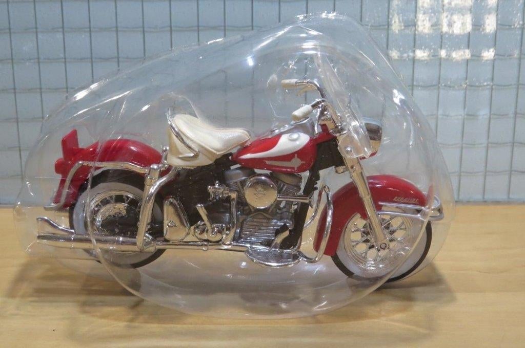 Harley Davidson FLH Duo Glide 1:18 (126) blister, Maisto, May Cheong Group France S.A.S., Nieuw, Ophalen of Verzenden