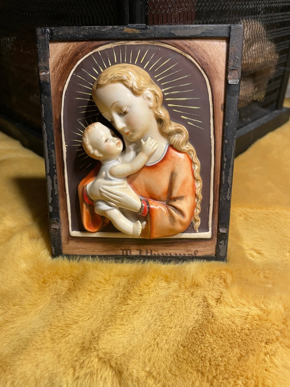 Hummel Hum 222 "Madonna Plaque" met metalen frame, Verzenden