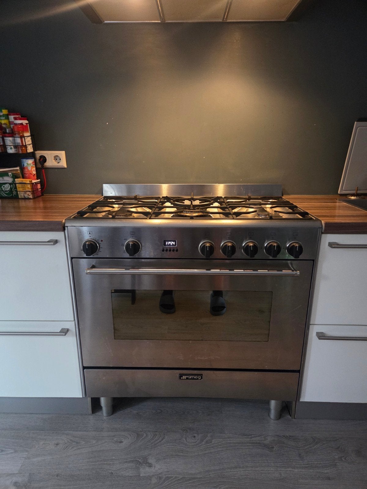 Smeg Fornuis met Oven, Rooster en Bakplaat, Ophalen, Gebruikt, 60 cm of meer, Gas