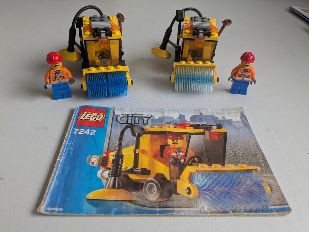 Lego City 7242 Straatveger 2x, Lego, Ophalen of Verzenden, Compleet, Complete set
