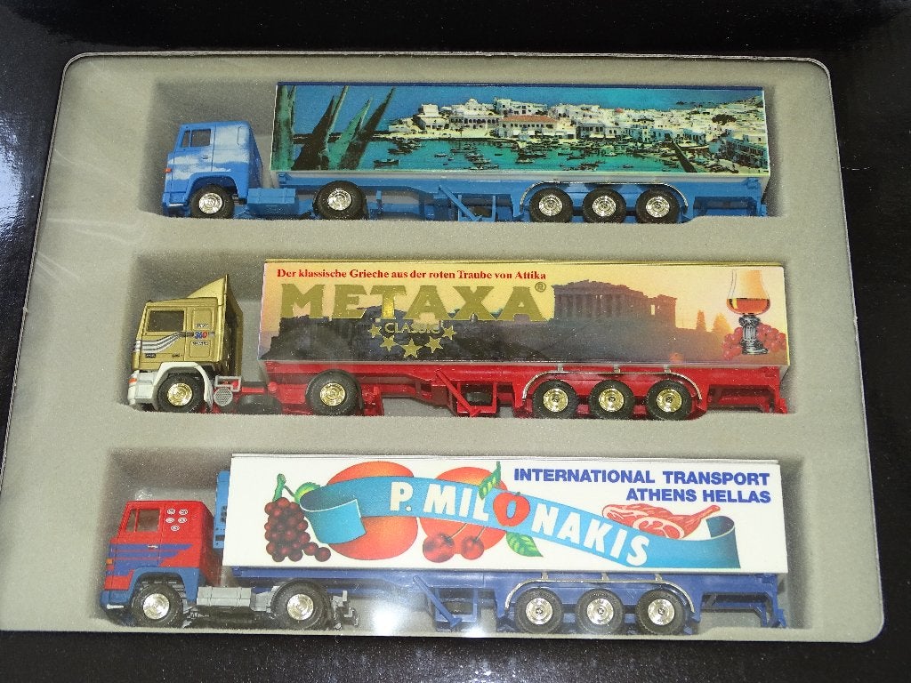1/87 Albedo Set Griekenland Volvo Scania, Ophalen of Verzenden, Nieuw, Bus of Vrachtwagen, Overige merken