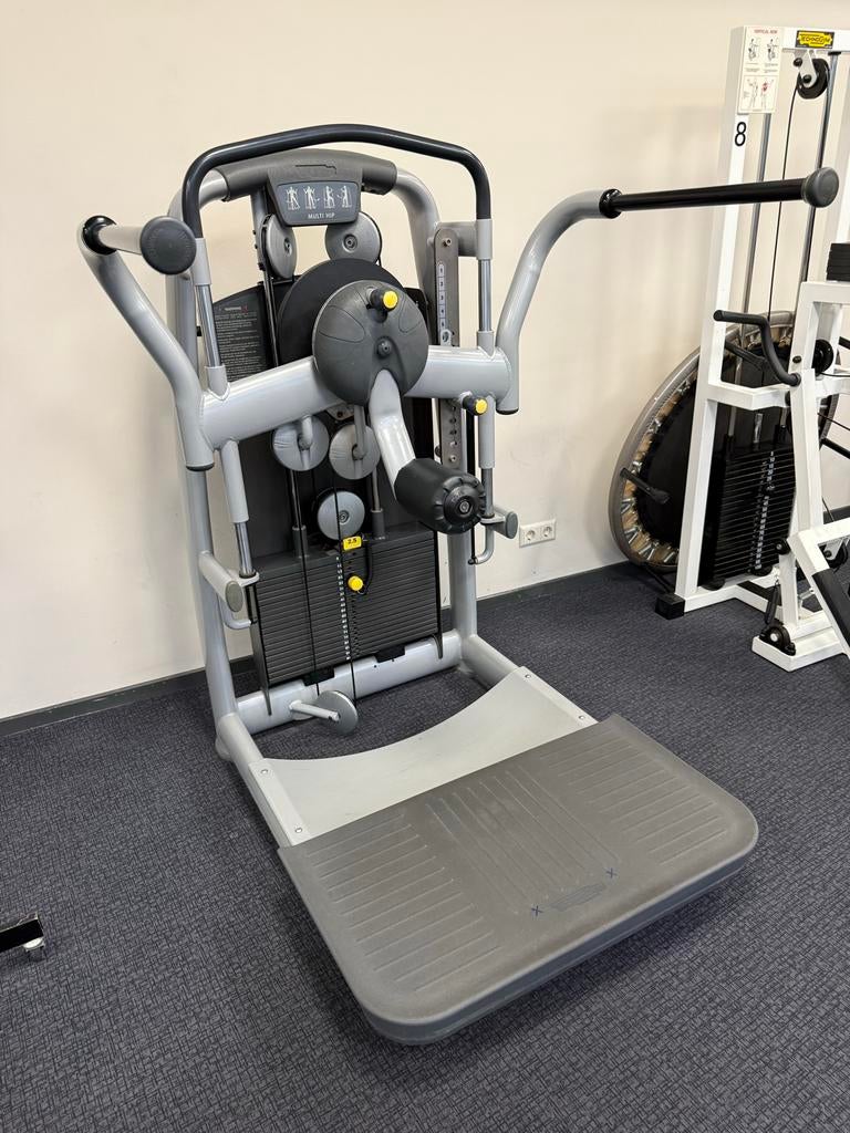 Technogym Multi Hip - Gebruikt met lichte beschadigingen, Ophalen, Krachtstation, Zo goed als nieuw, Metaal