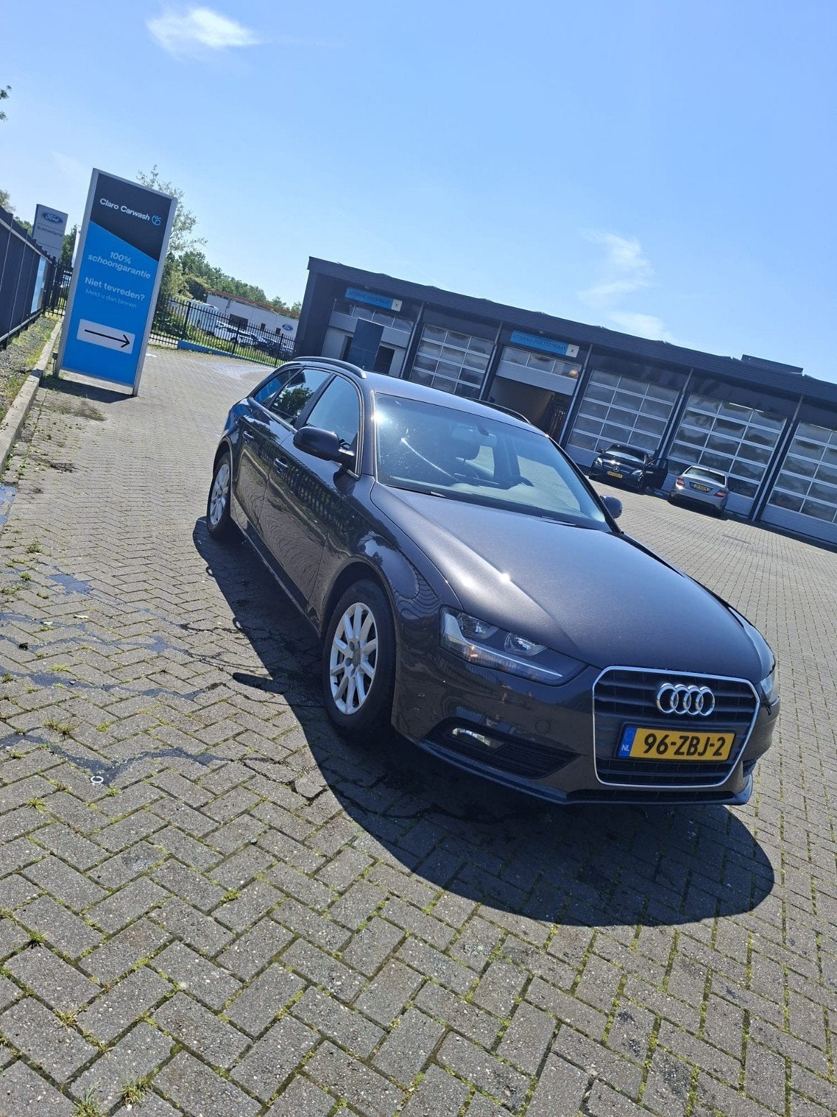 Foto 4 van Audi A4 1.8TFSI 125KW Avant. NIEUWE APK