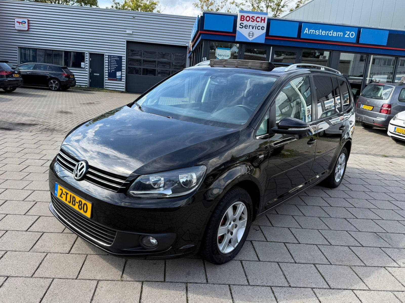 Volkswagen Touran LIFE 1.6 TDI 77KW 7-DSG 7P! PANO! 2013, Auto's, Euro 5, 1503 kg, 4 cilinders, 7 stoelen