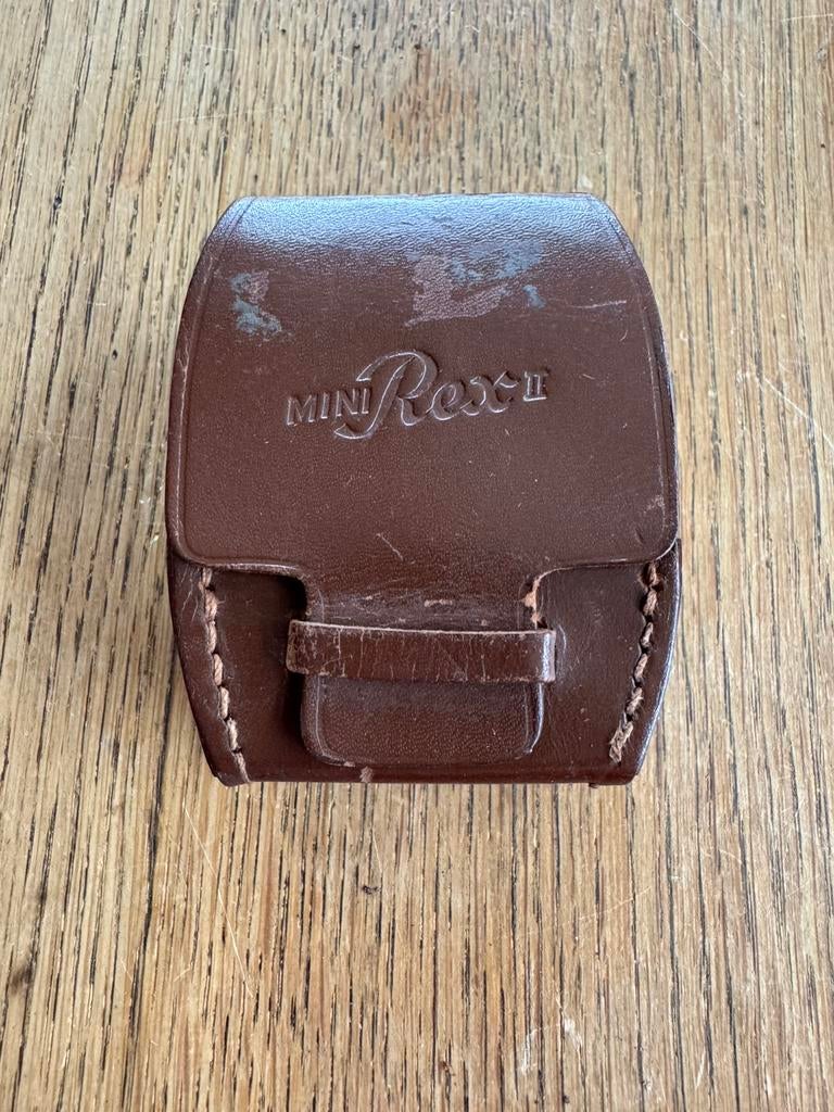 Vintage Mini Rex II belichtingsmeter in lederen etui, Ophalen of Verzenden, Gebruikt, Doka-onderdelen, Draagbaar