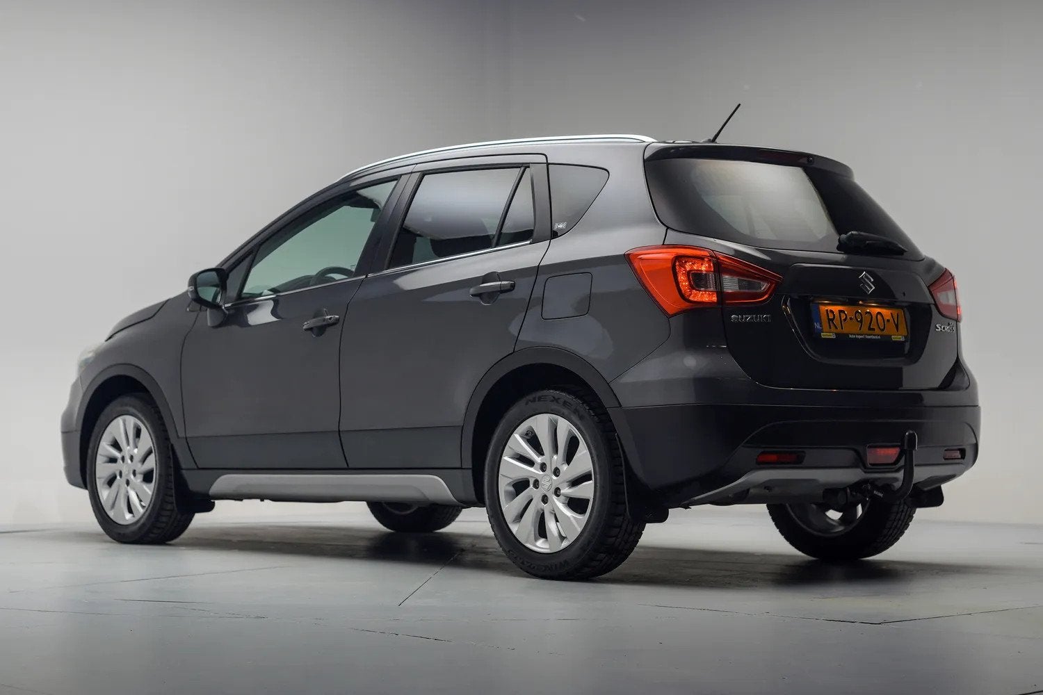 Suzuki S-Cross 1.0 Boosterjet Exclusive [ Camera Clima Stoel, Gebruikt, 49 €/maand, Origineel Nederlands, Handgeschakeld