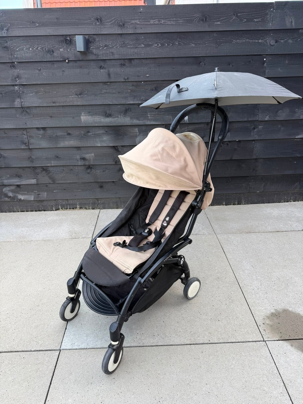 Yoyo buggy + regenhoes + paraplu + voetensteuntje, Ophalen, Zo goed als nieuw, Kinderwagen, Bugaboo