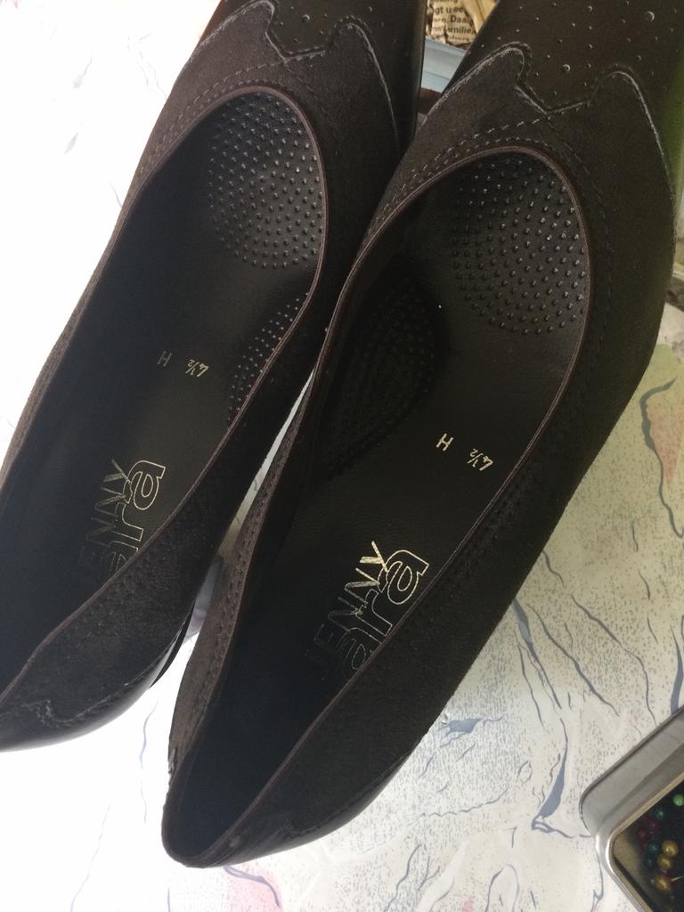 Prachtige dames Ara pumps. ZGAN. Zie foto’s. Maat 4,5. Leer, Kleding | Dames, Schoenen, Ophalen of Verzenden, Zo goed als nieuw