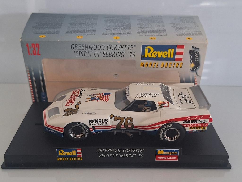 Revell 1:32 Greenwood Corvette Spirit of Sebring 76 Re 08354, Kinderen en Baby's, Speelgoed | Racebanen, Nieuw, Racebaan, Elektrisch
