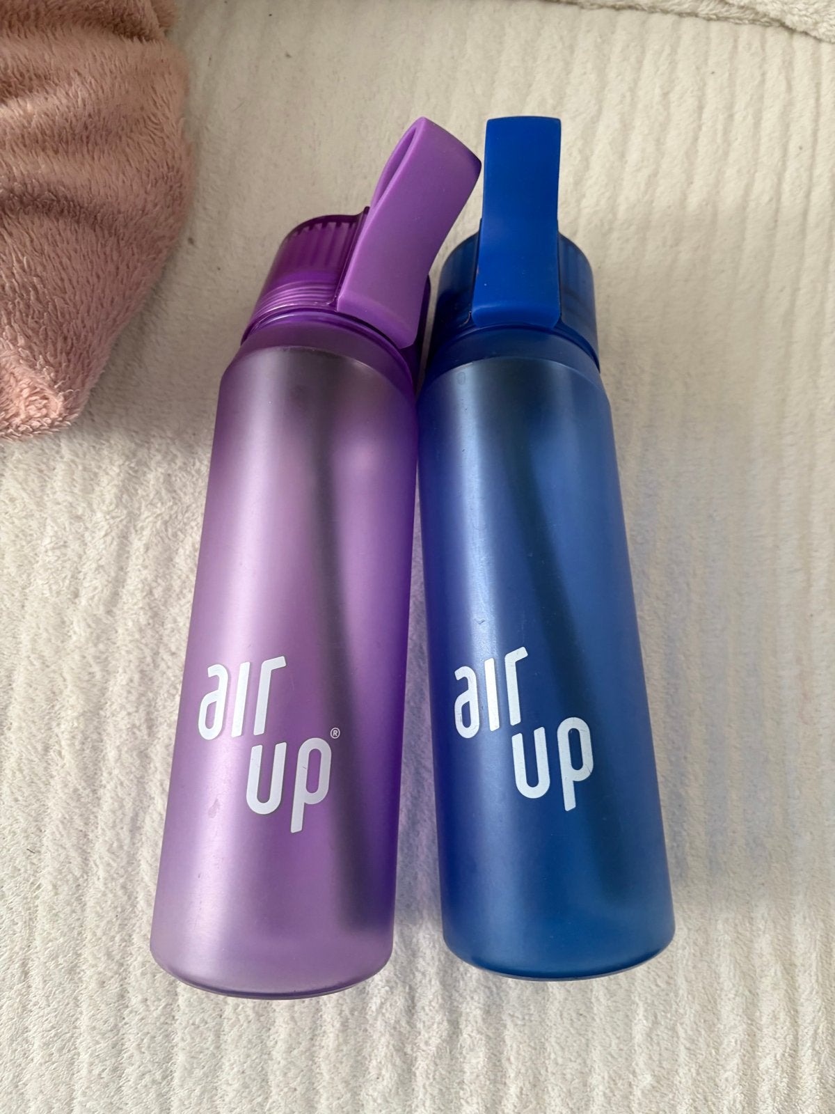 Air Up flessen - Paars en Blauw €25 per stuk, Ophalen, Zo goed als nieuw
